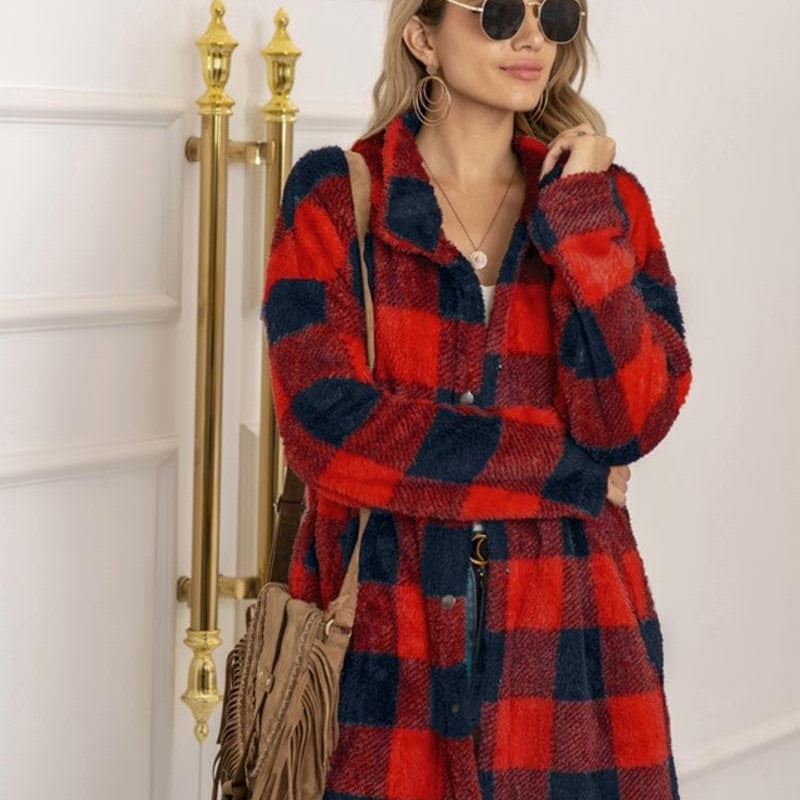 Laura - La giacca scozzese alla moda