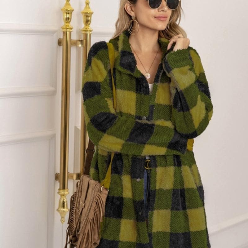 Laura - La giacca scozzese alla moda