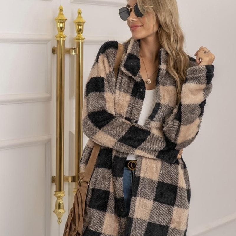 Laura - La giacca scozzese alla moda