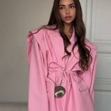 Blazer con scollo a V e spalline con cintura