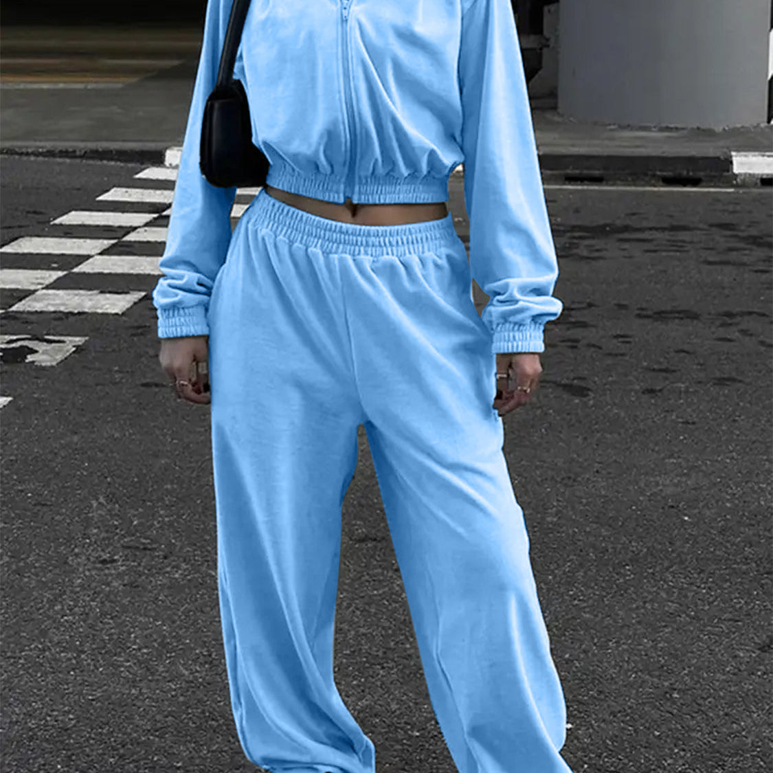 Completo da jogging da donna - Giacca corta con zip e cappuccio - Pantaloni a vita alta