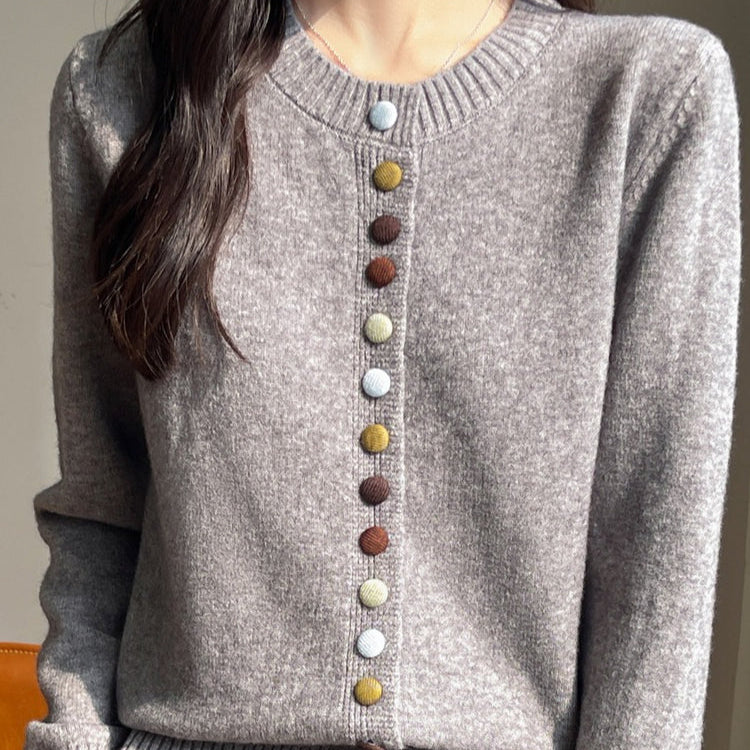 Cardigan in velluto tinta unita con bottoni colorati