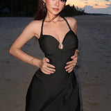 Mini abito sexy con scollo all'americana e cintura in vita