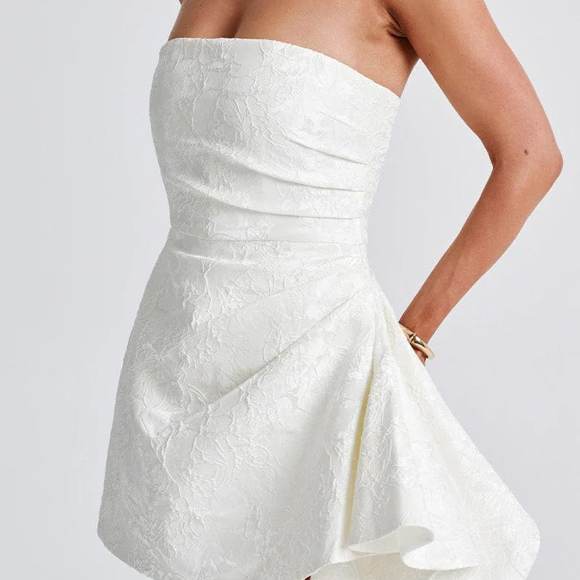 Mini abito da festa in jacquard senza spalline