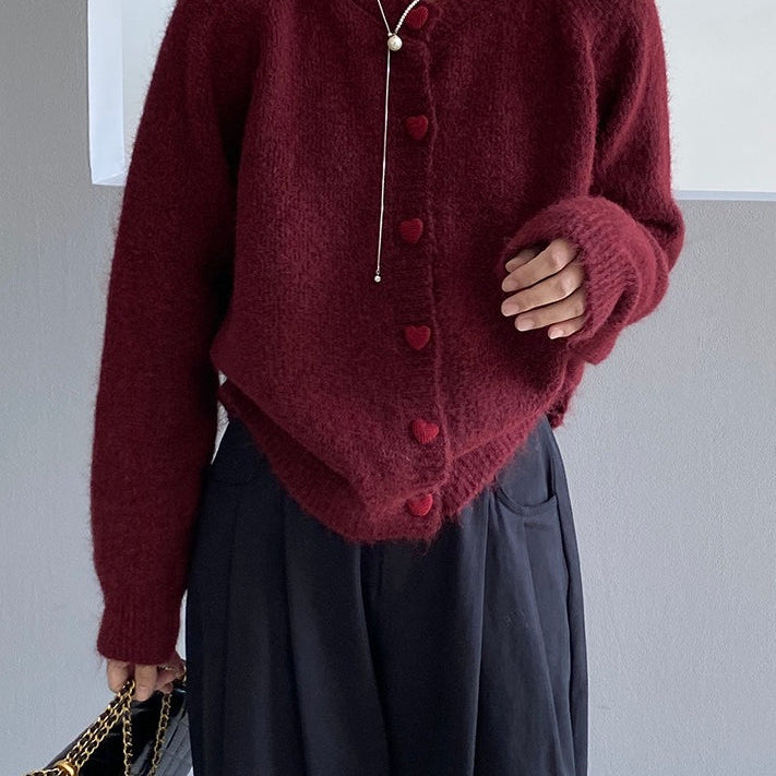 Cardigan oversize con scollo rotondo e bottoni a cuore