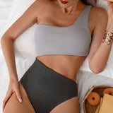 Costume da bagno da donna – Intero – Scollatura asimmetrica – Sgambatura alta – Tessuto a costine aderente