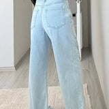 Jeans dritti vintage con tagli rovinati