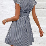 Abito da donna - Scollo incrociato - Maniche a balze - Vita aderente - Gonna svasata