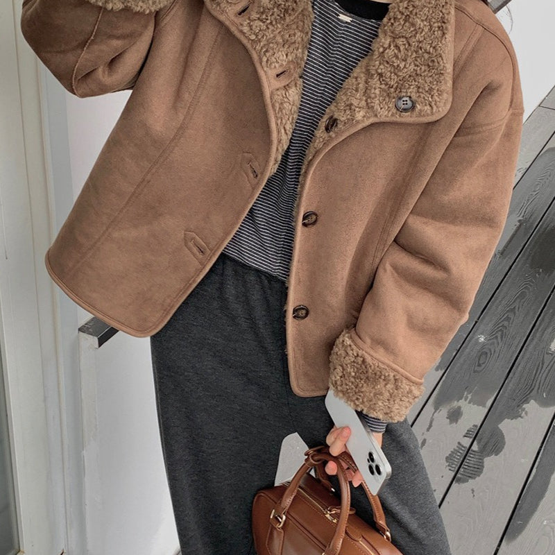 Cappotto di pelliccia reversibile con revers morbidi