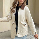 Giacca in velluto a coste con revers a lancia