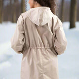 Giacca antipioggia leggera, comoda e protettiva per donna