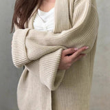 Cardigan in maglia con cintura annodata in vita, comodo e rilassato