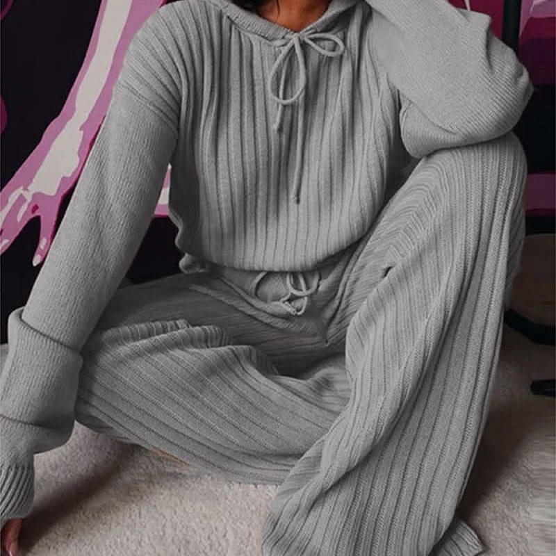 Completo da donna – Maglia a coste – Comodo ed elegante – Maglia a maniche lunghe con pantaloni aderenti