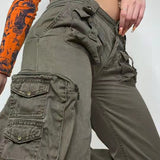 Pantaloni cargo in denim multitasche a vita bassa stile street