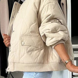 Cappotto imbottito casual con bottoni tinta unita