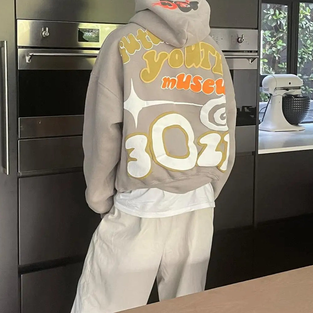 Felpa con cappuccio oversize con stampa a sbuffo e lettere