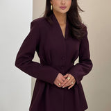 Blazer con scollo a V e dettaglio in vita