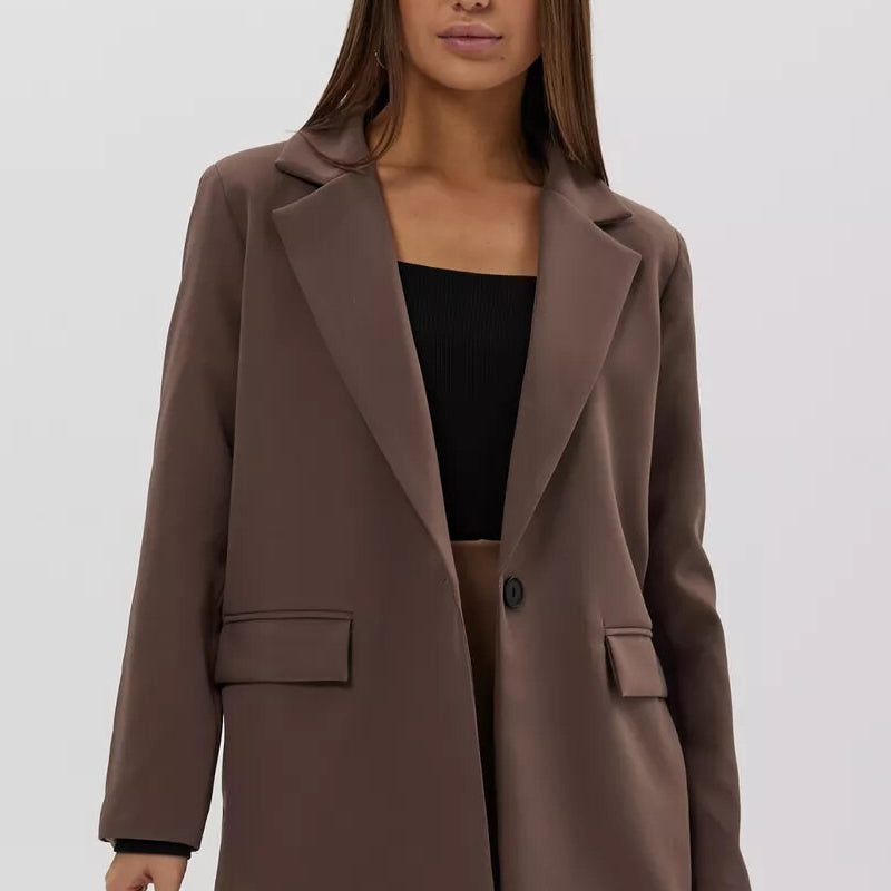 Blazer ampio con un bottone