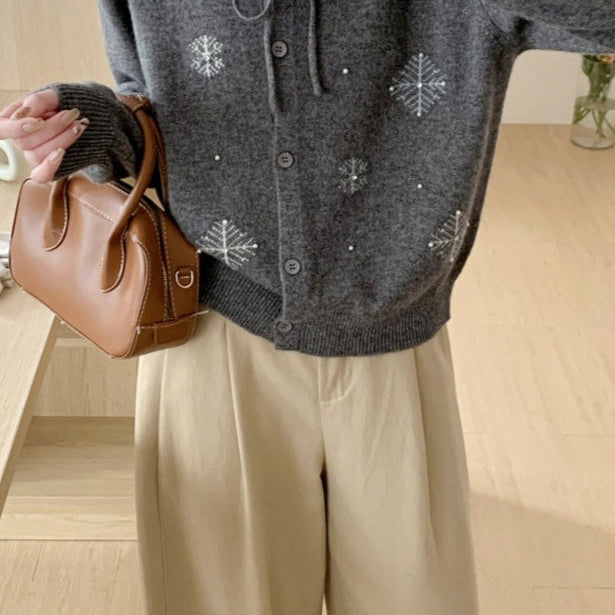 Cardigan con colletto annodato a fiocco di neve con perline