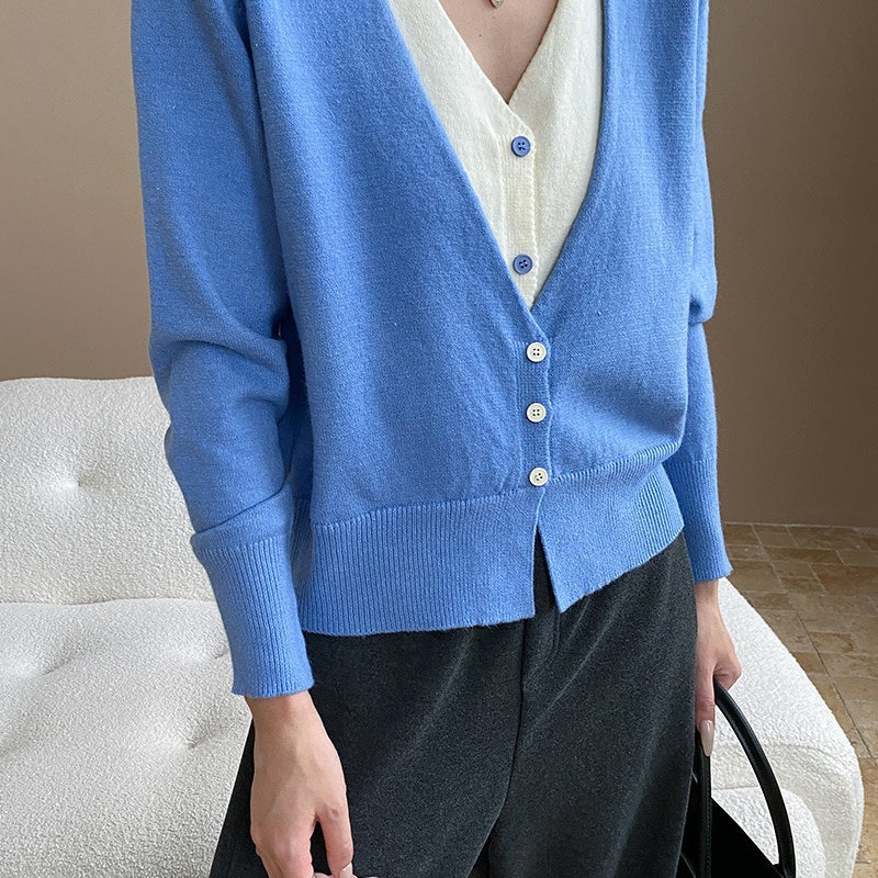 Cardigan bicolore con scollo a V