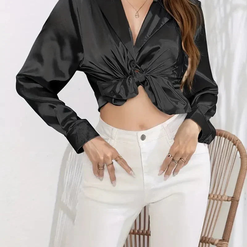 Elli - Camicetta corta dal taglio firmato