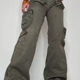 Pantaloni cargo in denim multitasche a vita bassa stile street