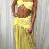 Completo bikini sexy con top in rete e gonna aderente