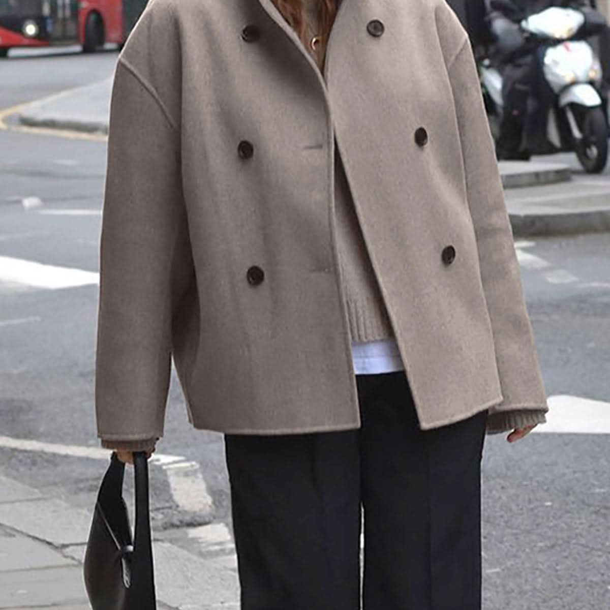 Giacca da donna alla moda, oversize e calda