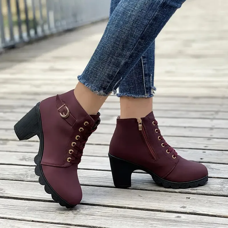 Stivaletti con tacco da donna - Scarpe eleganti e versatili