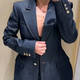 Completo da ufficio in due pezzi con giacca di jeans e jeans a vita alta