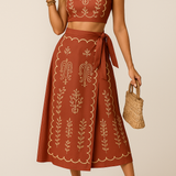 Completo due pezzi da donna: top corto senza maniche e gonna midi avvolgente e ariosa