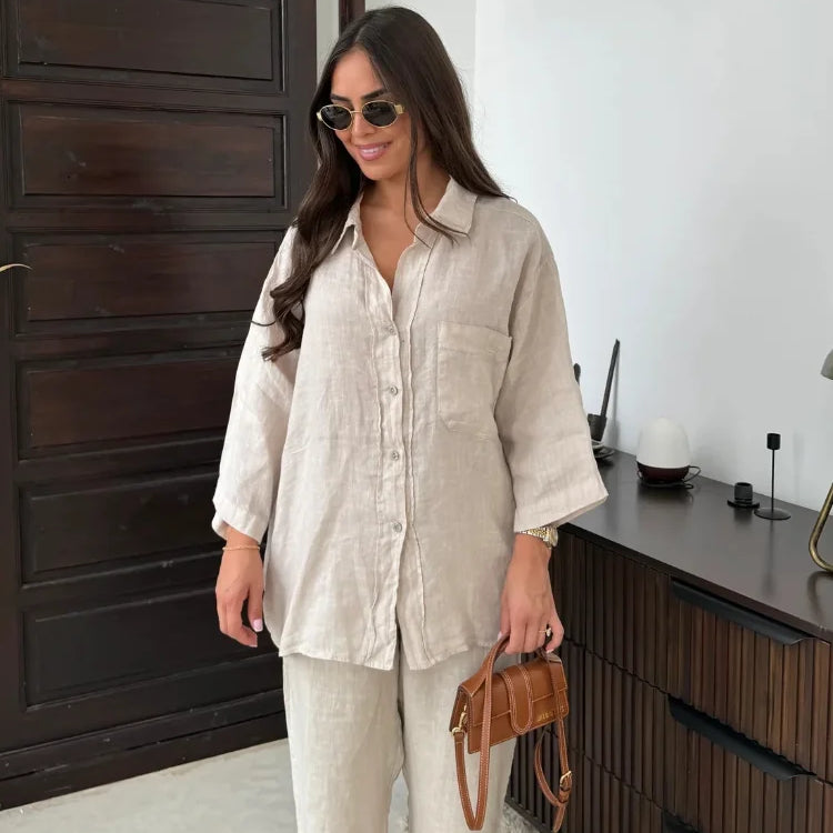 Completo da ufficio ampio e largo in cotone e lino rosa