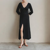 Abito lungo da donna – Maglia fine – Taglio aderente – Spacco alto – Scollo a V