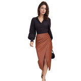 Gonna a tubino da donna – Similpelle drappeggiata – Vestibilità slim – Spacco frontale – Lunghezza midi