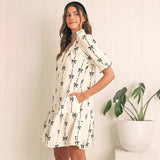 Abito a trapezio da donna – Fibre naturali – Maniche a sbuffo – Motivo fiocco – Scollo sceso