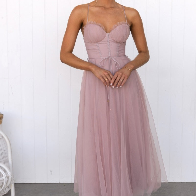 Abito da sera da donna – Taglio a trapezio – Tulle leggero – Schiena scoperta – Corpetto strutturato