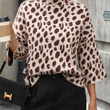 Maglione da donna – Maglia morbida – Vestibilità rilassata – Collo alto – Stampa leopardata – Maniche a 3/4