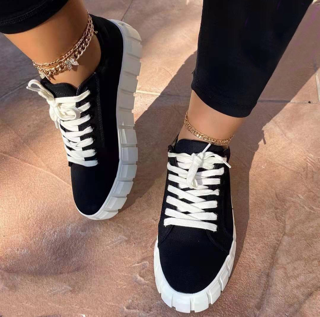 Sneakers slim - Sneakers alla moda e comode per le donne