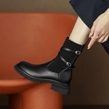 Stivali con tacco retrò - Eleganti e classici per un look sofisticato