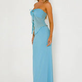 Completo gonna attillata corta senza spalline in rete a doppio strato