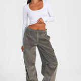 Pantaloni cargo vintage larghi e dritti