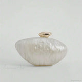 Borsa da sera in acrilico a forma di uovo, con perle e conchiglie