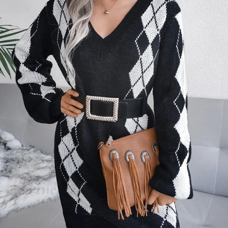 Mini abito aderente classico senza spalline in rete arricciata con applicazioni - Bianco