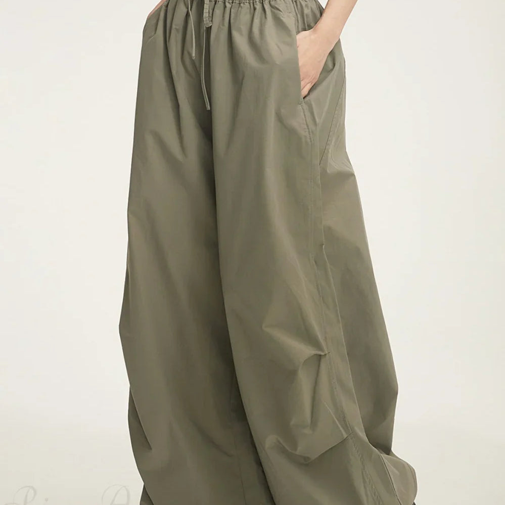 Pantaloni cargo sportivi elasticizzati in vita