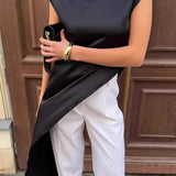 Blusa asimmetrica a strati in raso nero