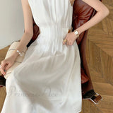 Abito midi alla moda con maniche lunghe e bottoni