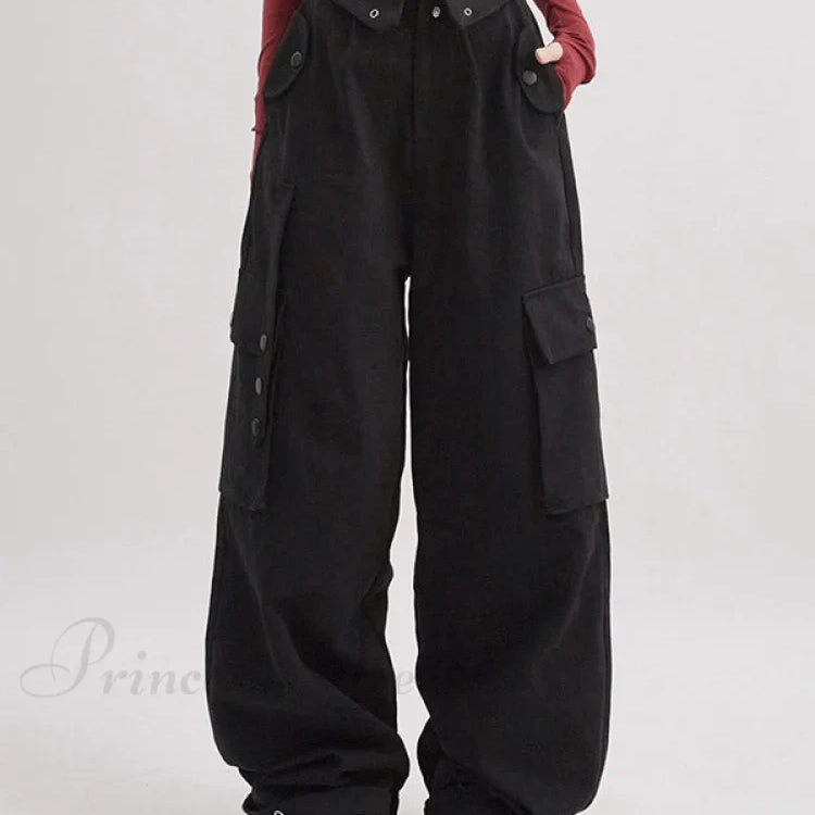 Jeans boyfriend larghi e graziosi verdi con bottoni