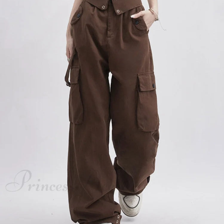 Jeans boyfriend larghi e graziosi verdi con bottoni