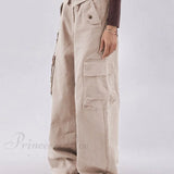 Jeans boyfriend larghi e graziosi verdi con bottoni