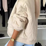 Cappotto imbottito casual con bottoni tinta unita